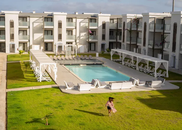 Halos CasaResort Hotel